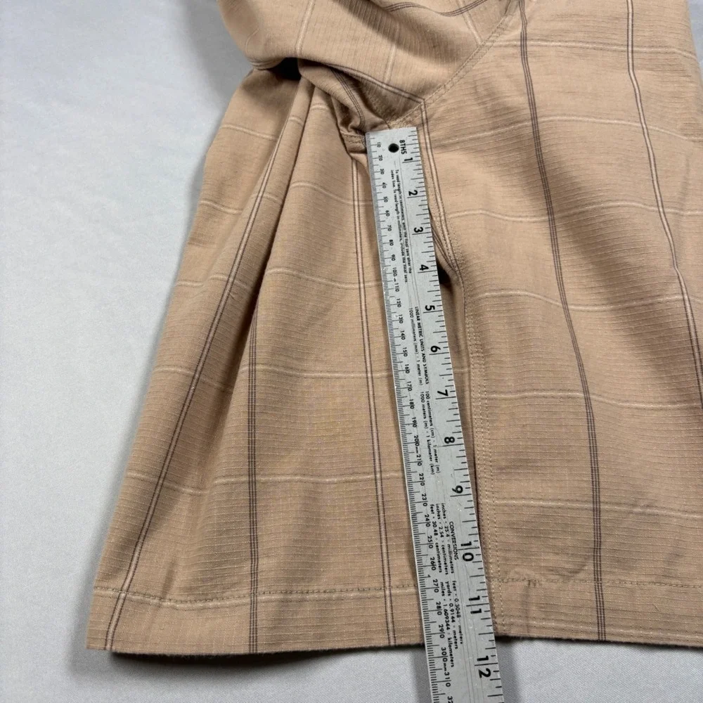 The North Face Cargo Shorts Mens 40 Tan Plaid AXEY Cotton‎ Blend Outdoor Hiking